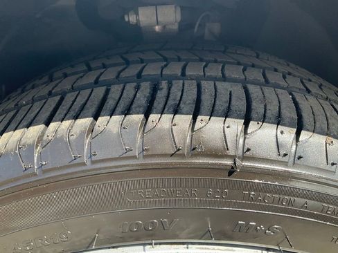 Used 2021 Tesla Model Y Long Range image 81