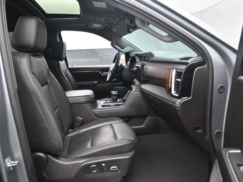 Used 2024 GMC Sierra 1500 Denali w/ Denali Reserve Package AWD/4WD image 30
