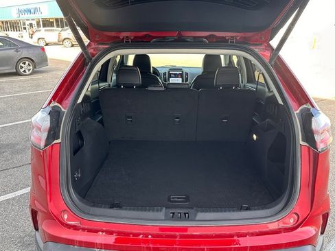 Certified 2024 Ford Edge SEL w/ Convenience Package AWD/4WD image 16