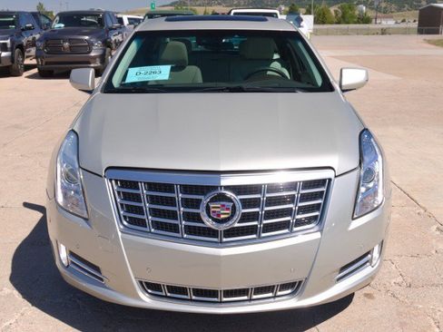 Used 2015 Cadillac XTS Luxury w/ Driver Awareness Package FWD image 6