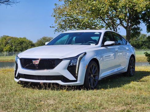 New 2026 Cadillac CT5 Sport image 2