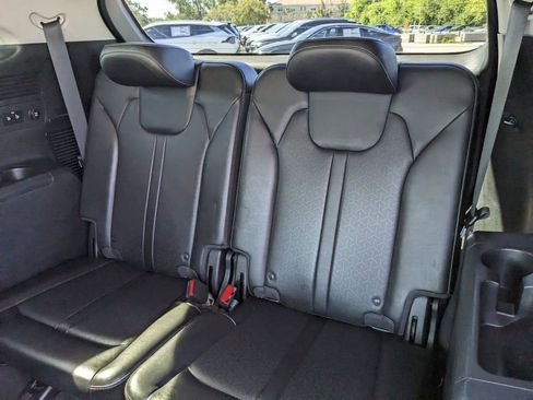 Certified 2023 Kia Sorento SX image 20