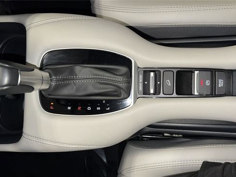 Used 2025 Honda HR-V EX-L image 20