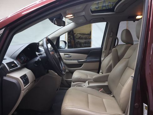 Used 2017 Honda Odyssey EX-L image 17
