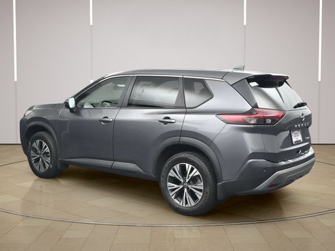 Certified 2022 Nissan Rogue SV AWD/4WD image 5