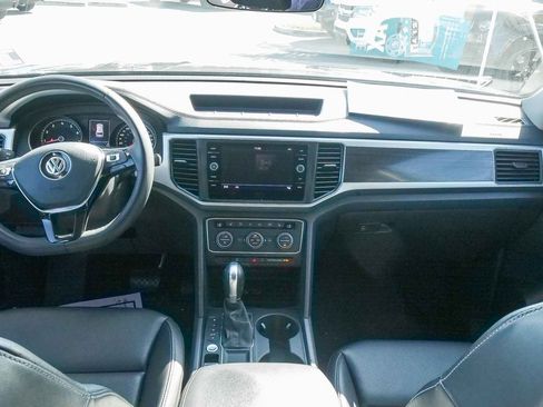 Used 2019 Volkswagen Atlas SE image 11