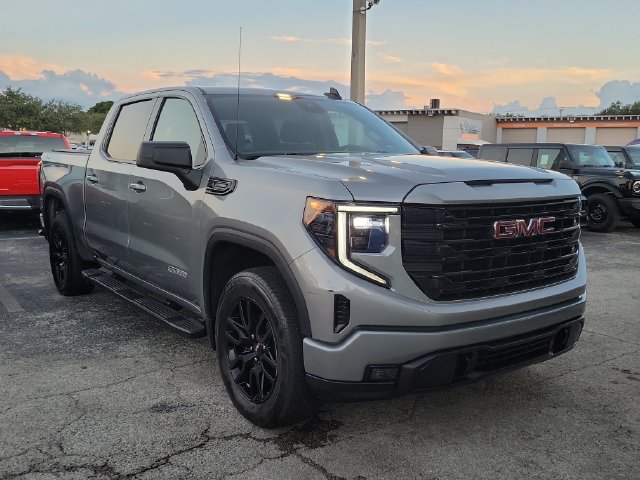 Used 2026 GMC Sierra 1500 Elevation AWD/4WD image 2