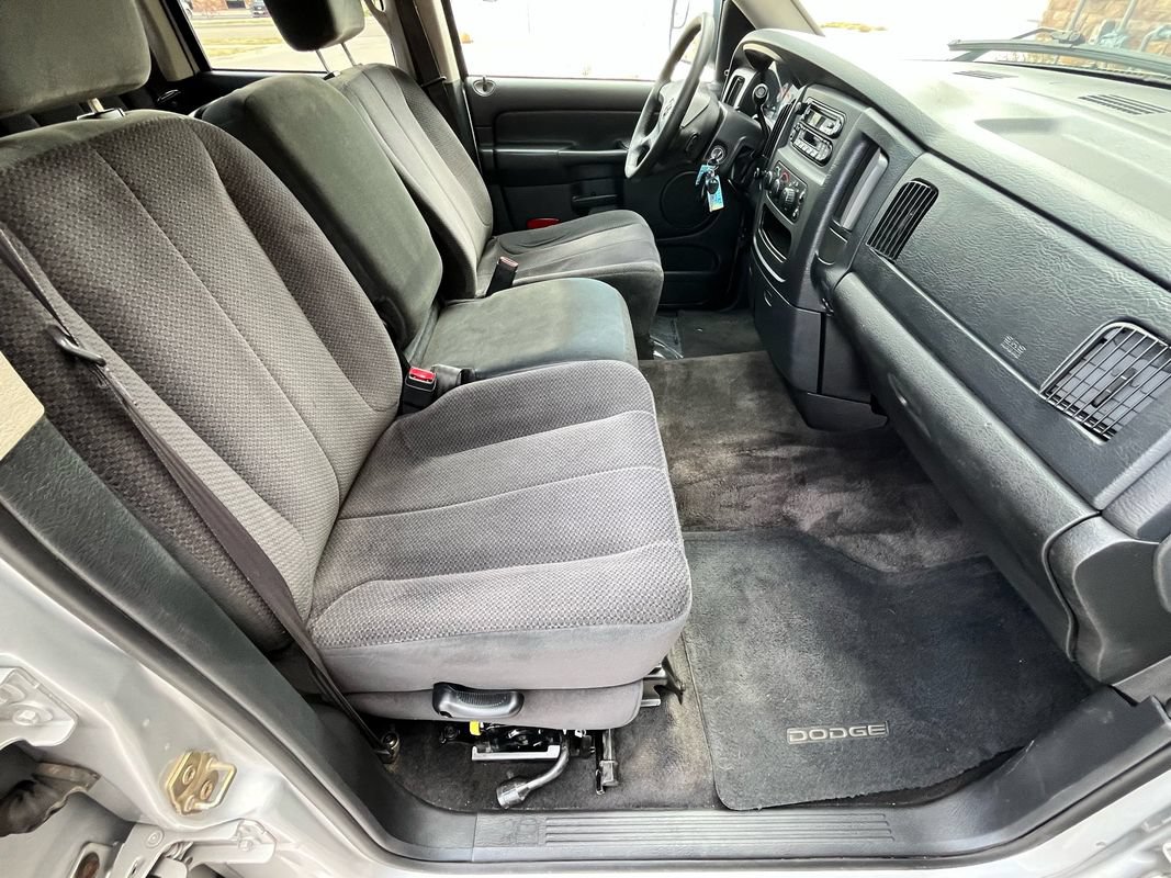 Used 2003 Dodge Ram 3500 Truck ST RWD image 21