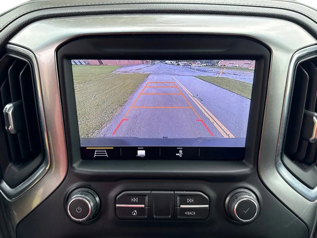 Used 2019 Chevrolet Silverado 1500 RST w/ True North Edition AWD/4WD image 22