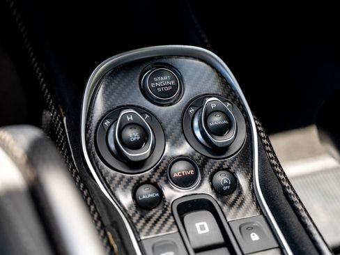 Used 2019 McLaren 600LT RWD image 74