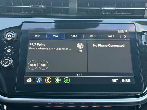 Used 2023 Chevrolet Bolt EUV LT image 14