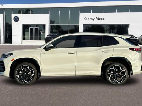 New 2026 Volkswagen Tiguan SEL R-Line image 7