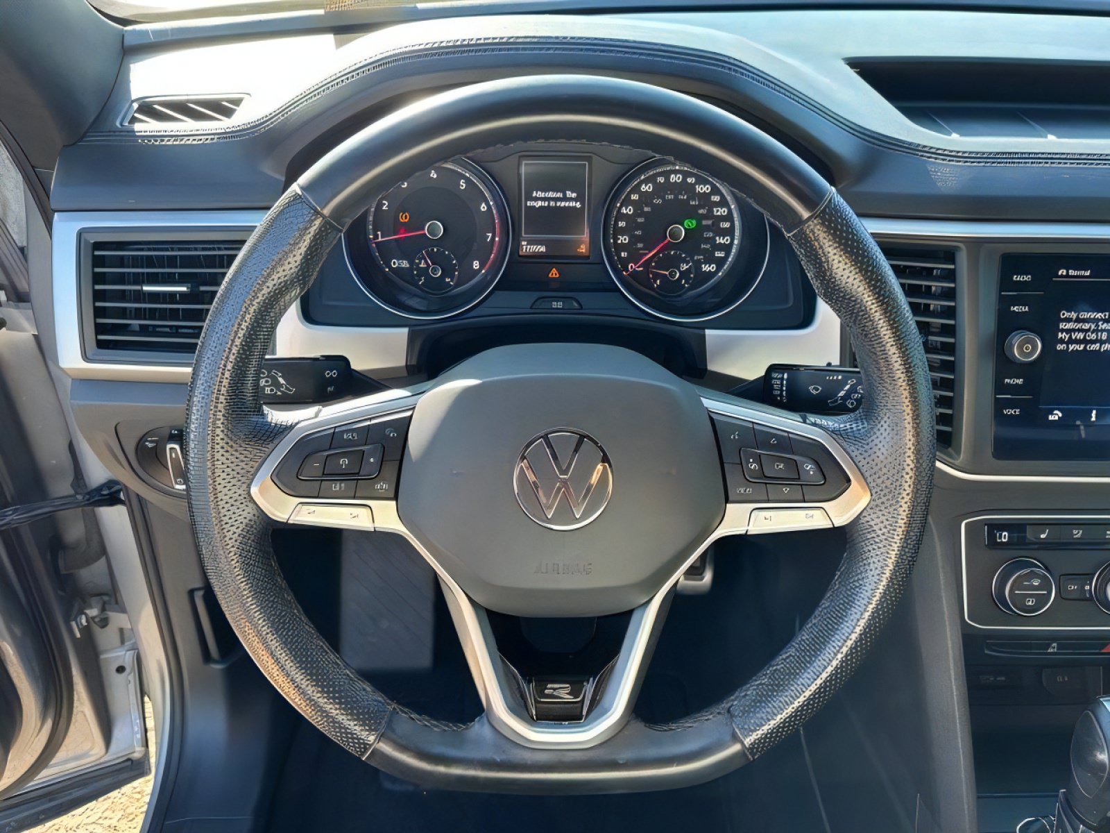Used 2021 Volkswagen Atlas Cross Sport SE w/ Panoramic Sunroof Package AWD/4WD image 12