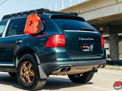 Used 2004 Porsche Cayenne Turbo AWD/4WD image 40