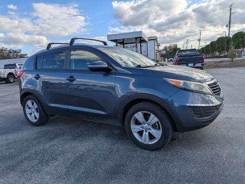 Used 2012 Kia Sportage LX w/ Convenience Pkg image 2