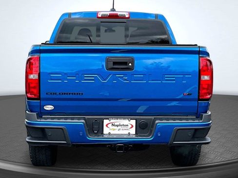 Used 2022 Chevrolet Colorado Z71 AWD/4WD image 4