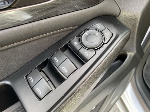 Used 2024 Chevrolet Traverse High Country w/ LPO, Floor Liner Package image 27