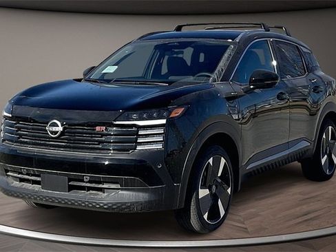 New 2026 Nissan Kicks SR w/ Cold Weather Package image 1