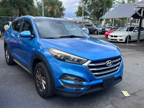 Used 2017 Hyundai Tucson SE w/ SE Popular Package 02 AWD/4WD image 5