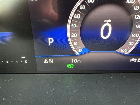 New 2026 Volkswagen Taos SE image 18