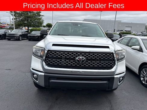 Used 2020 Toyota Tundra SR5 w/ SR5 Upgrade Package AWD/4WD image 2