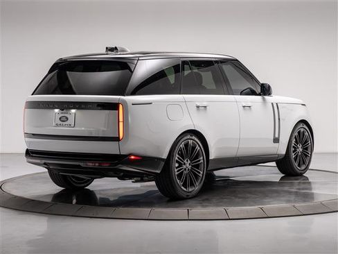 Used 2026 Land Rover Range Rover SE AWD/4WD image 5