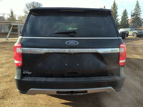 Used 2018 Ford Expedition Max XLT w/ Equipment Group 202A image 11