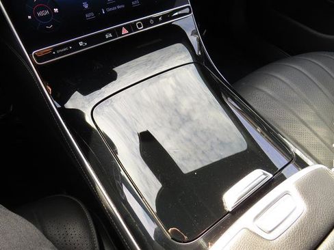 Certified 2022 Mercedes-Benz S 500 4MATIC image 18