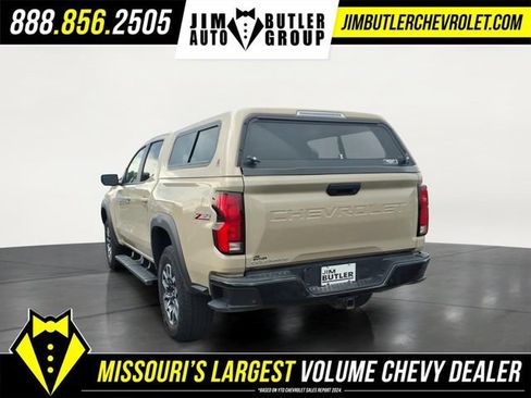 Used 2024 Chevrolet Colorado Z71 w/ Z71 Convenience Package 2 AWD/4WD image 2