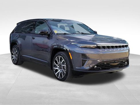 New 2025 Jeep Wagoneer S Limited image 3