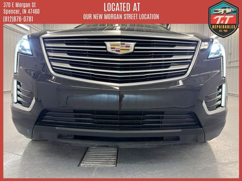 Used 2017 Cadillac XT5 Premium Luxury w/ LPO, Wheel Lock Package FWD image 10