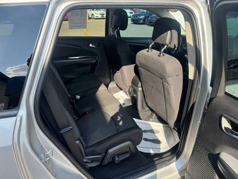Used 2012 Dodge Journey SXT image 13