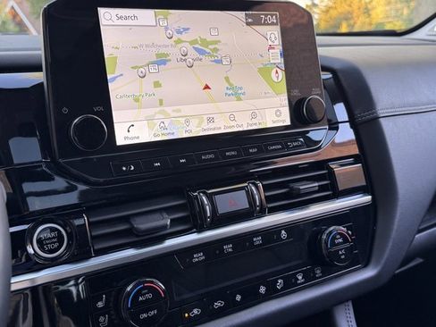 Used 2024 Nissan Pathfinder Platinum w/ Cargo Package image 36