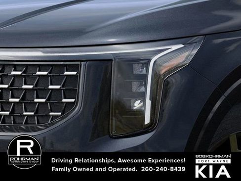 New 2026 Kia Carnival SX w/ SX Dark Edition Package image 11