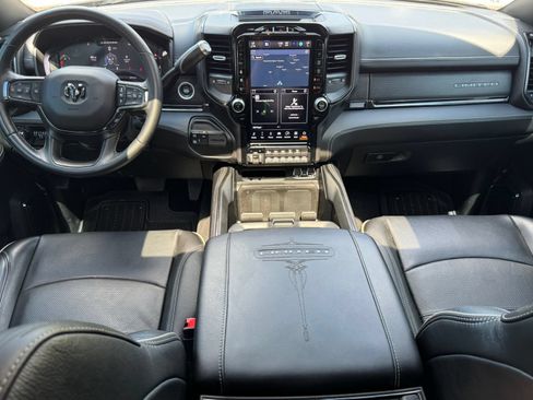 Used 2024 RAM 3500 Limited AWD/4WD image 28