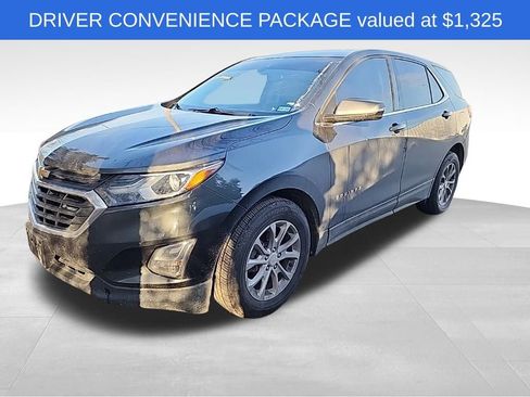 Used 2019 Chevrolet Equinox LT w/ Driver Convenience Package image 2
