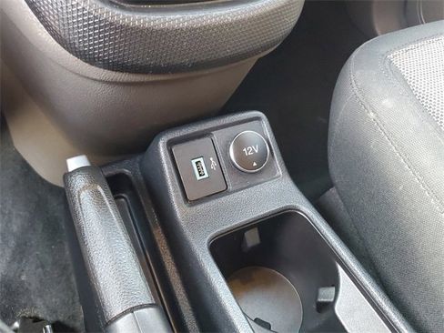 Used 2020 Ford Transit Connect XL image 20