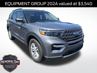 Certified 2022 Ford Explorer XLT w/ Equipment Group 202A