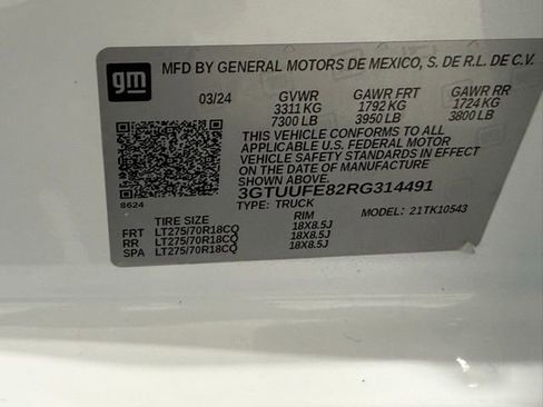 Used 2024 GMC Sierra 1500 AT4X image 48