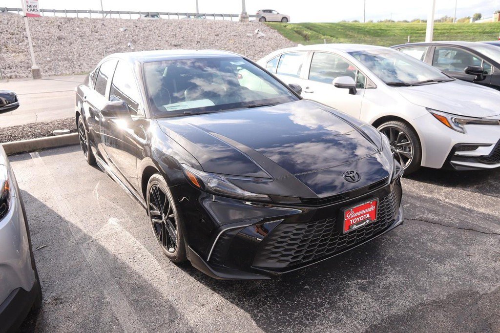 New 2026 Toyota Camry LE FWD image 4