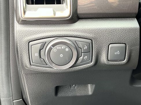 Used 2021 Ford Ranger Lariat w/ Technology Package image 29