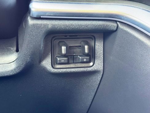 Used 2025 Ford Expedition Platinum AWD/4WD image 29