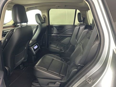 Used 2022 Lincoln Aviator Reserve image 9