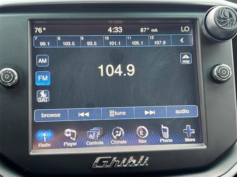 Used 2015 Maserati Ghibli image 15