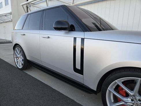 Used 2023 Land Rover Range Rover SE AWD/4WD image 10