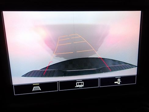 Used 2021 Chevrolet Silverado 2500 LTZ image 4