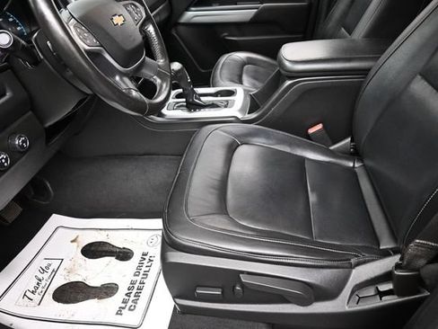 Used 2020 Chevrolet Colorado LT w/ Redline Special Edition AWD/4WD image 15