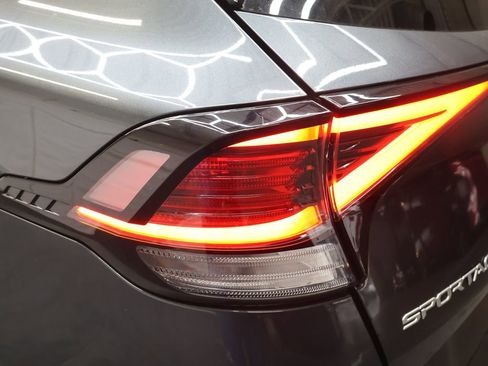 Used 2023 Kia Sportage EX image 28