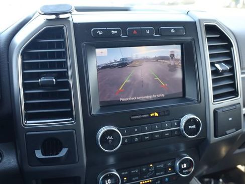 Used 2021 Ford Expedition Max XLT image 22