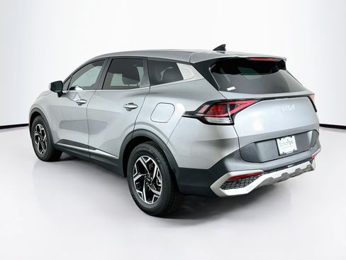 Used 2023 Kia Sportage LX FWD image 5